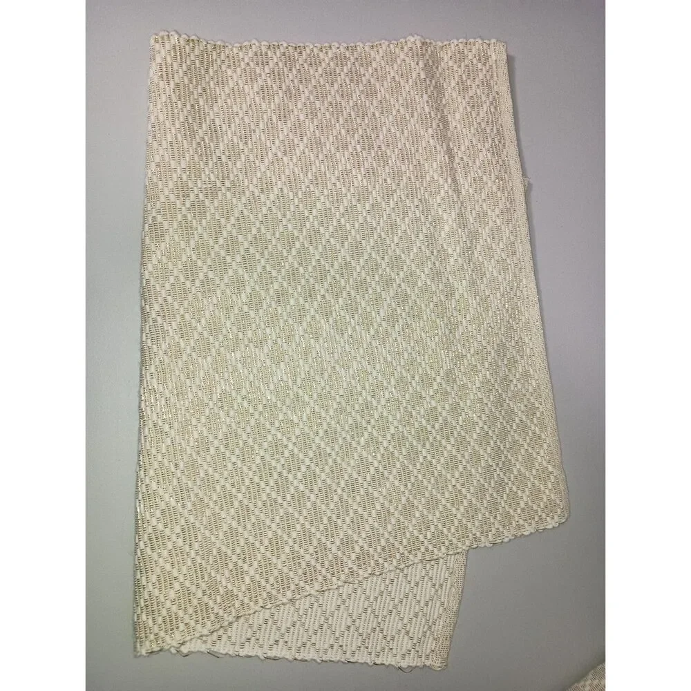 Placemats = Cream / Gold Treaded (Set of 8)